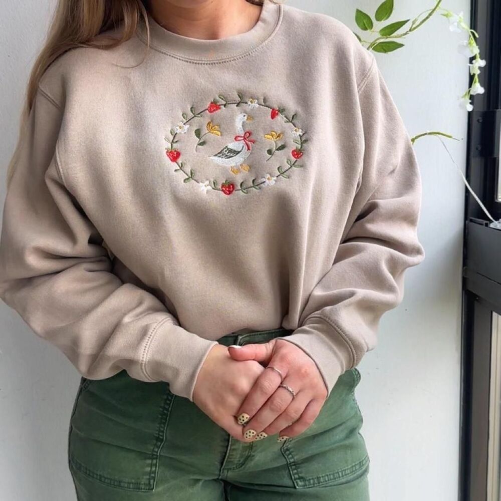 NWT Beige embroidered silly goose strawberry crewneck - Picture 4 of 6